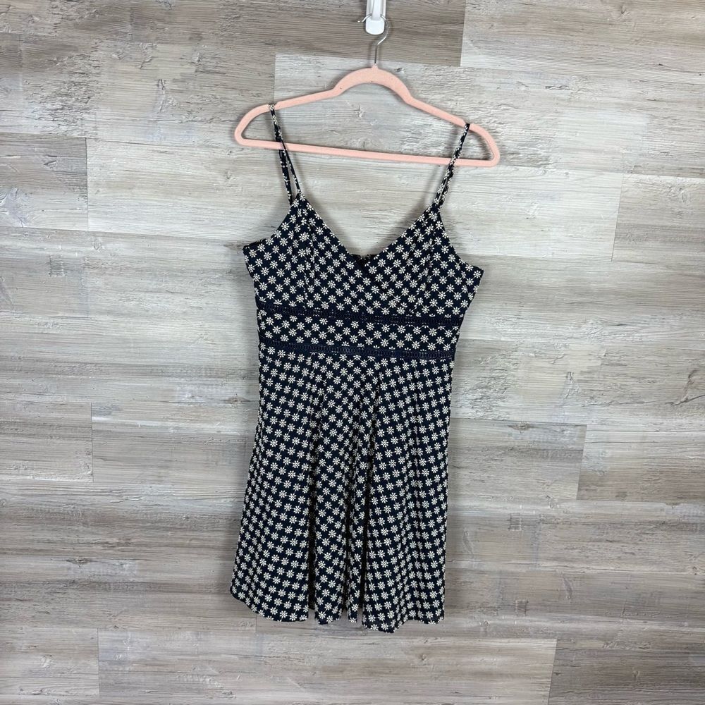 Trixxi Black and White Patterned Mini Dress with Crocheted Bodice